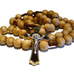 800px-Rosary_2006-01-16